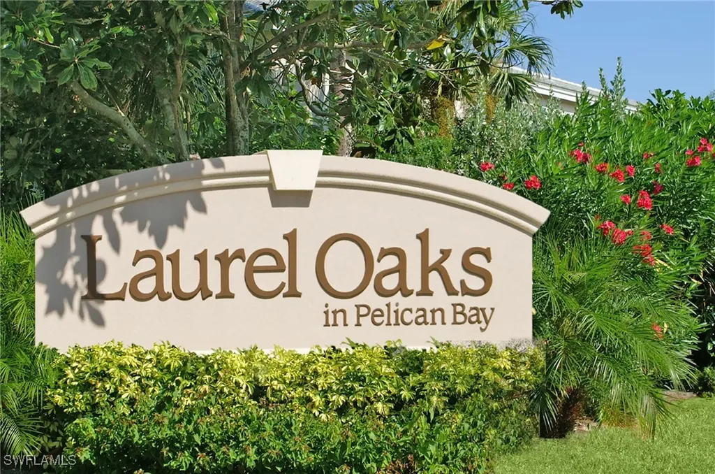 853 Tanbark Drive Naples FL 34108