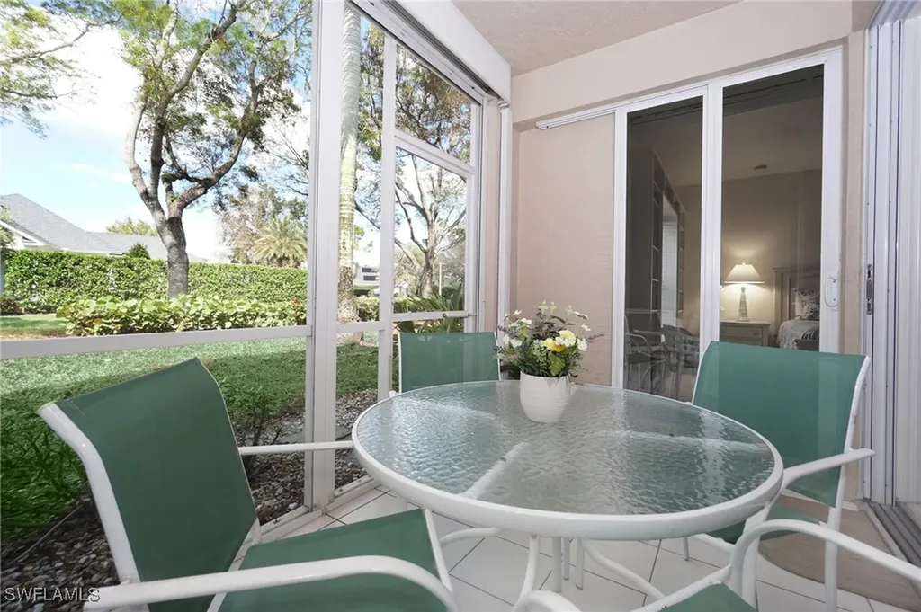 853 Tanbark Drive Naples FL 34108