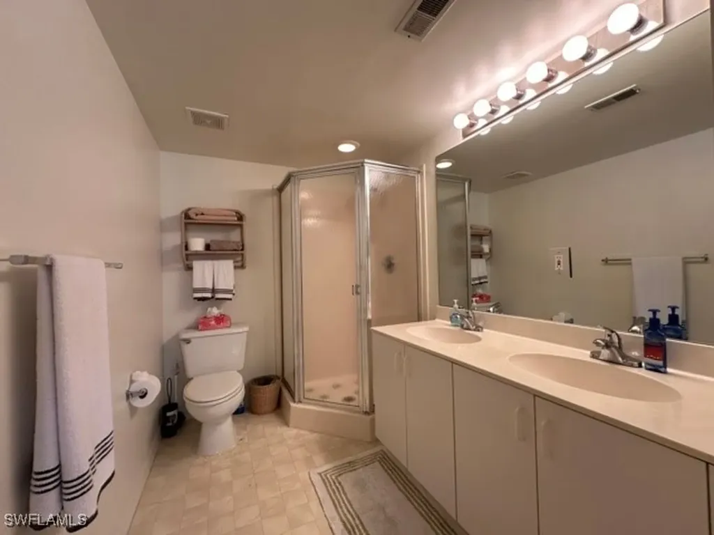 481 Quail Forest Boulevard Naples FL 34105