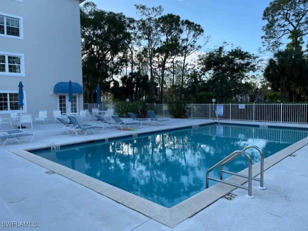 481 Quail Forest Boulevard Naples FL 34105