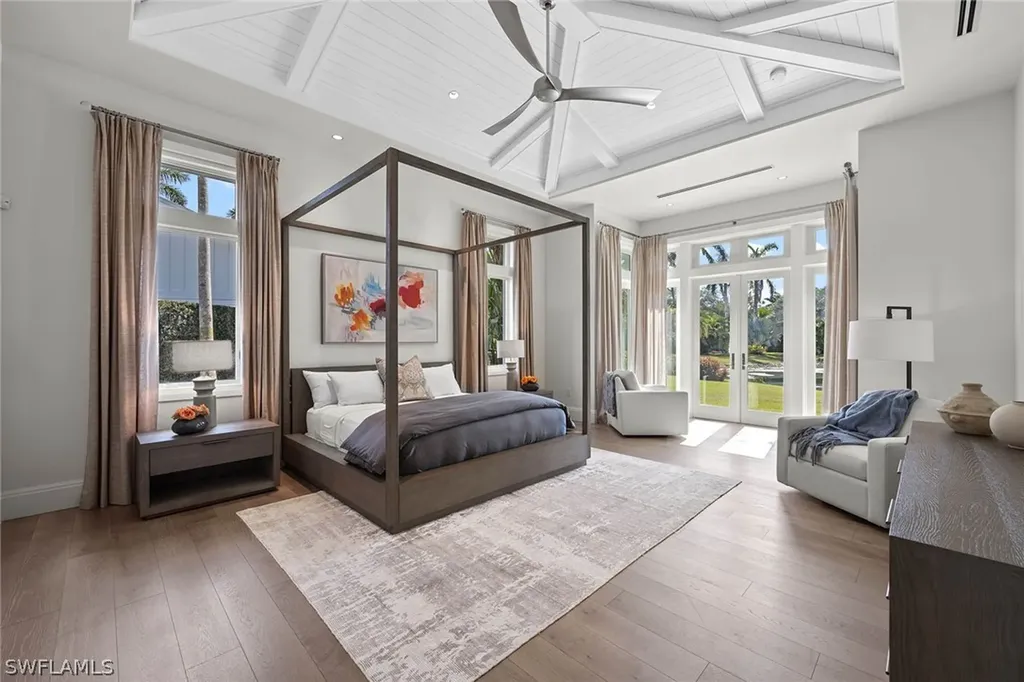 175 Center Street Naples FL 34108