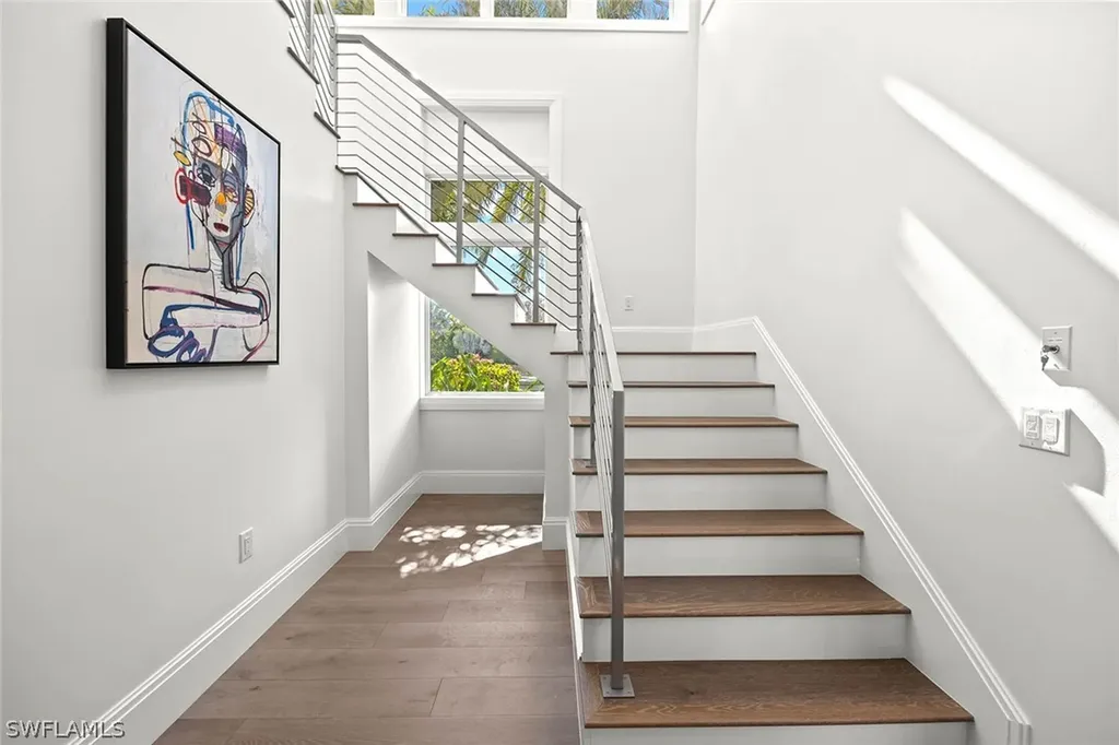 175 Center Street Naples FL 34108