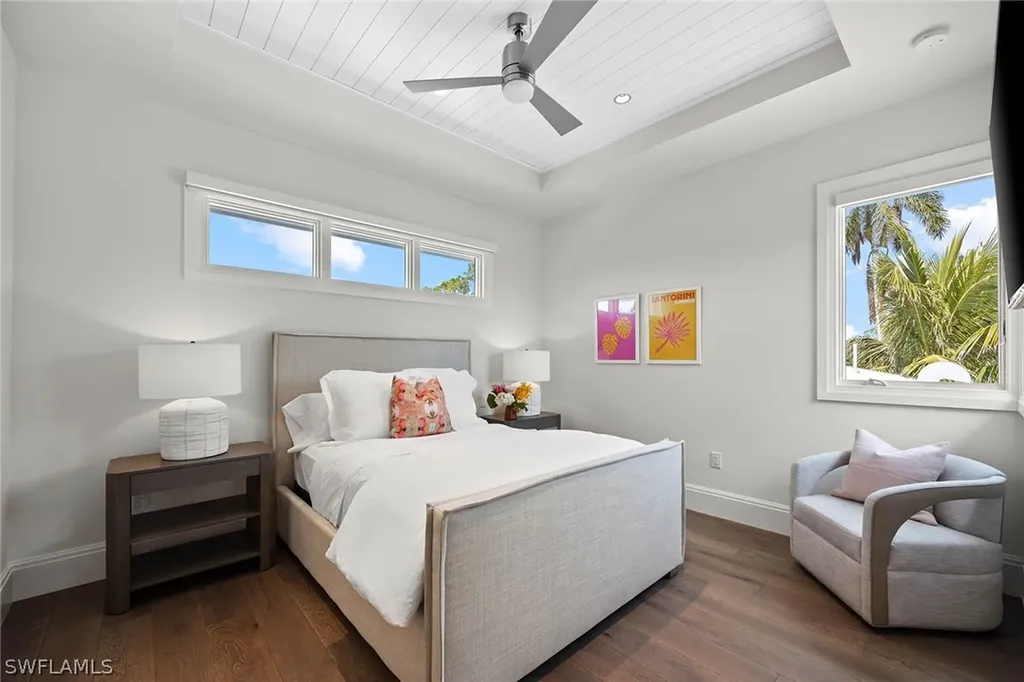 175 Center Street Naples FL 34108