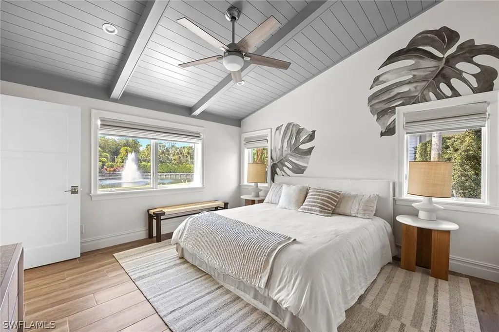 175 Center Street Naples FL 34108