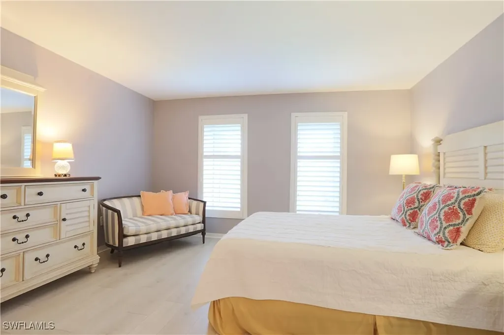 1850 Bald Eagle Drive Naples FL 34105