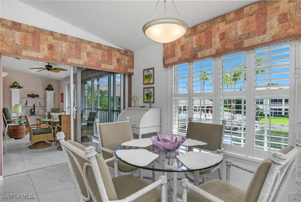 5643 Sandlewood Court Naples FL 34110