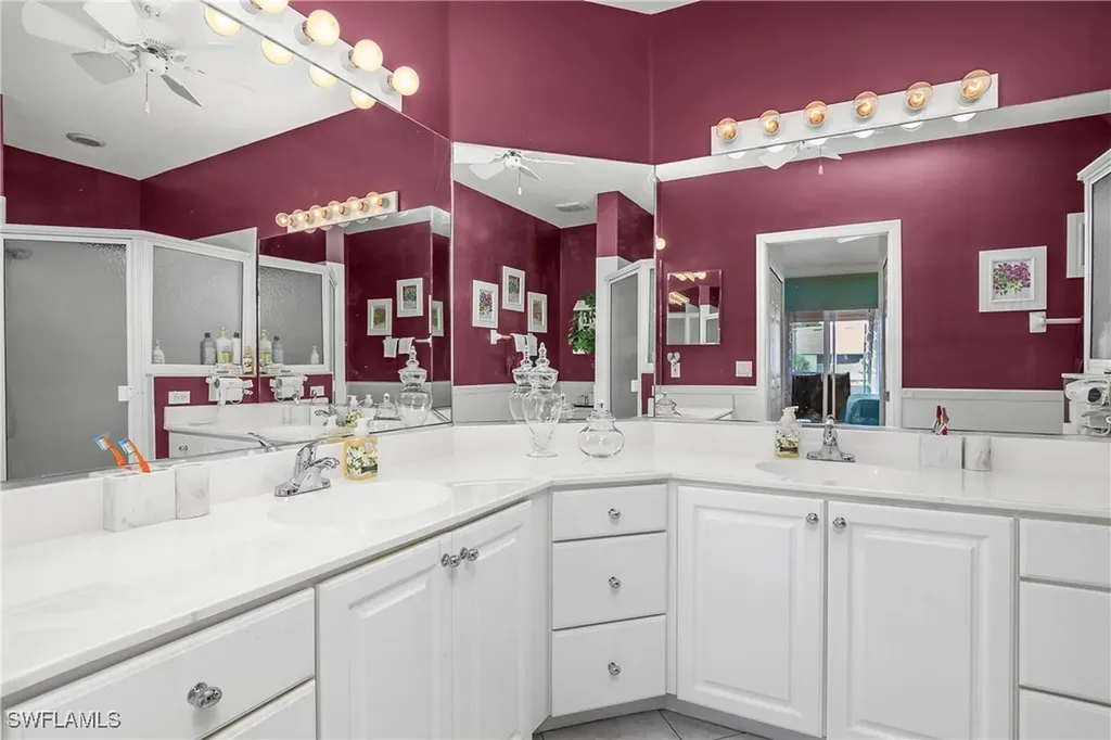 5643 Sandlewood Court Naples FL 34110