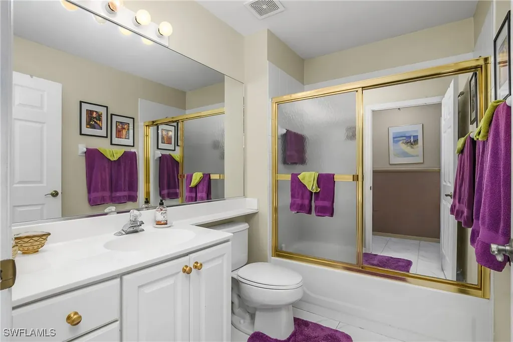 5643 Sandlewood Court Naples FL 34110