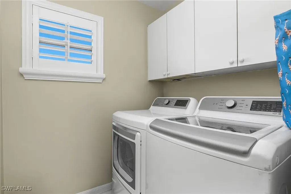 5643 Sandlewood Court Naples FL 34110