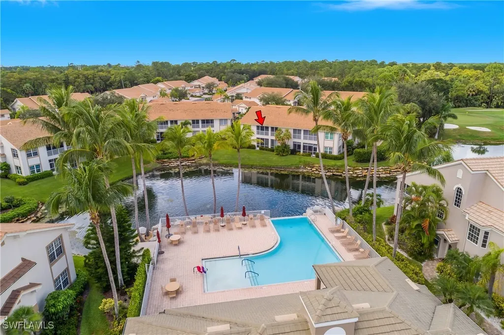 5643 Sandlewood Court Naples FL 34110