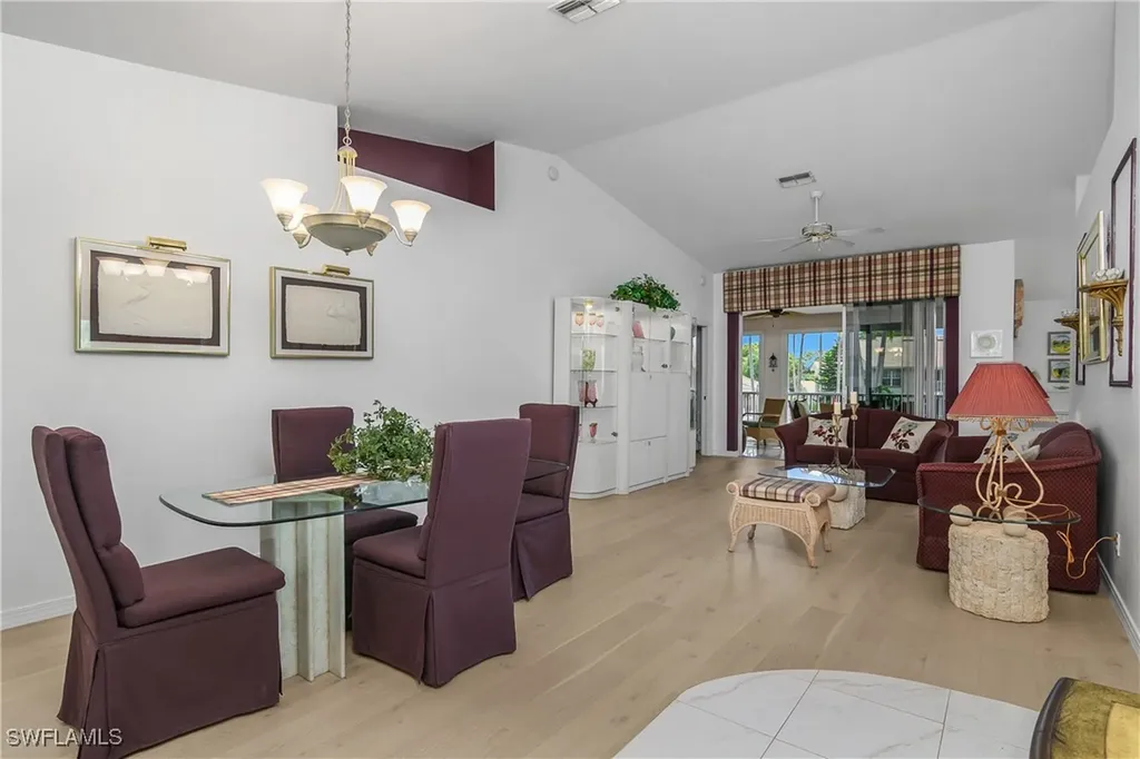 5643 Sandlewood Court Naples FL 34110