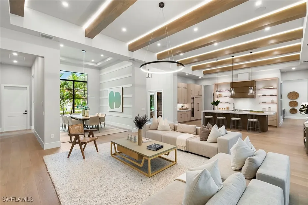 3733 Woodlake Drive Bonita Springs FL 34134