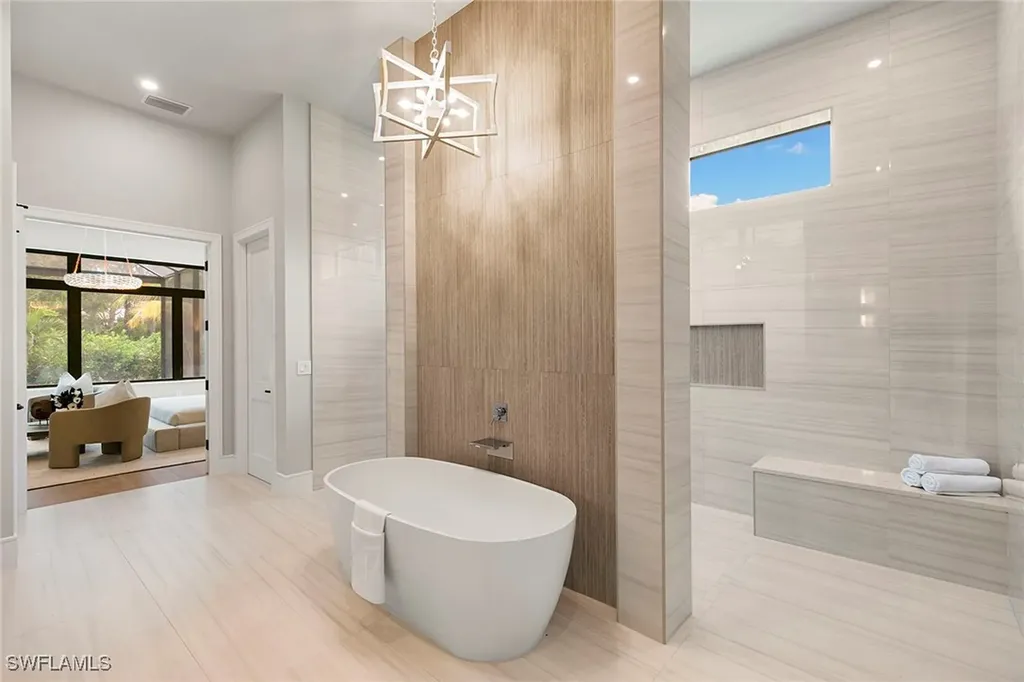 3733 Woodlake Drive Bonita Springs FL 34134