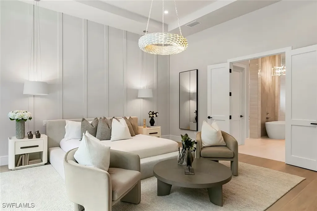 3733 Woodlake Drive Bonita Springs FL 34134