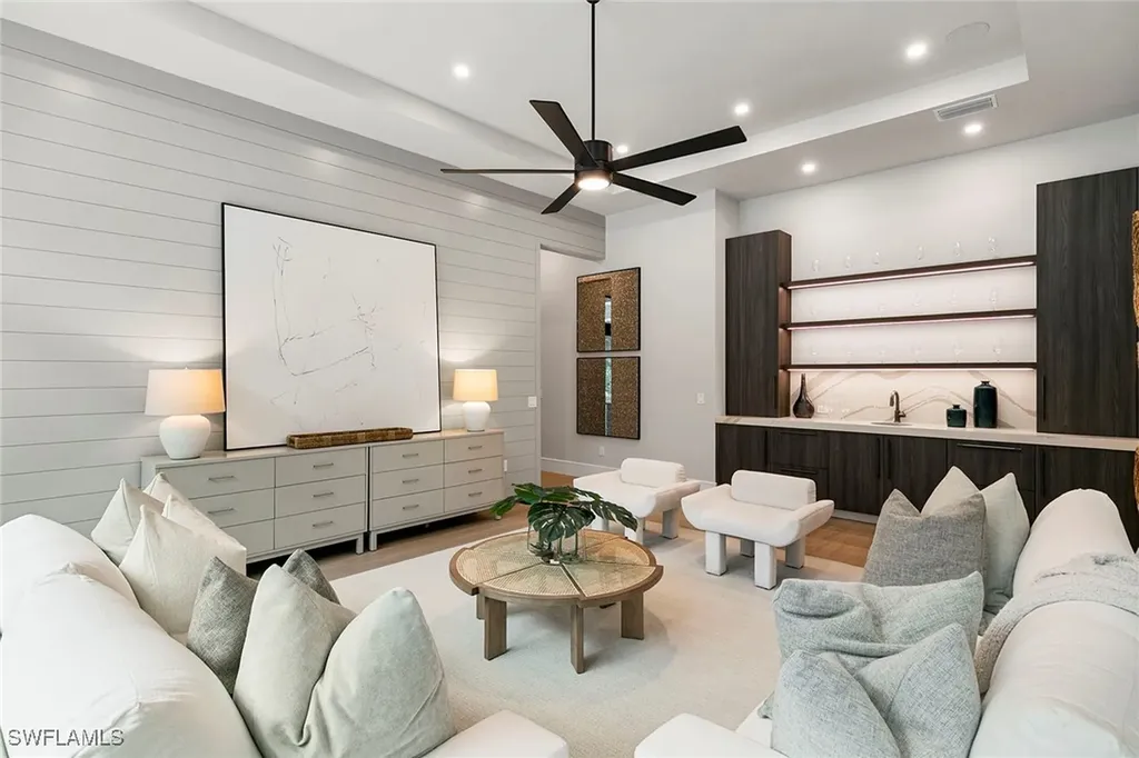 3733 Woodlake Drive Bonita Springs FL 34134