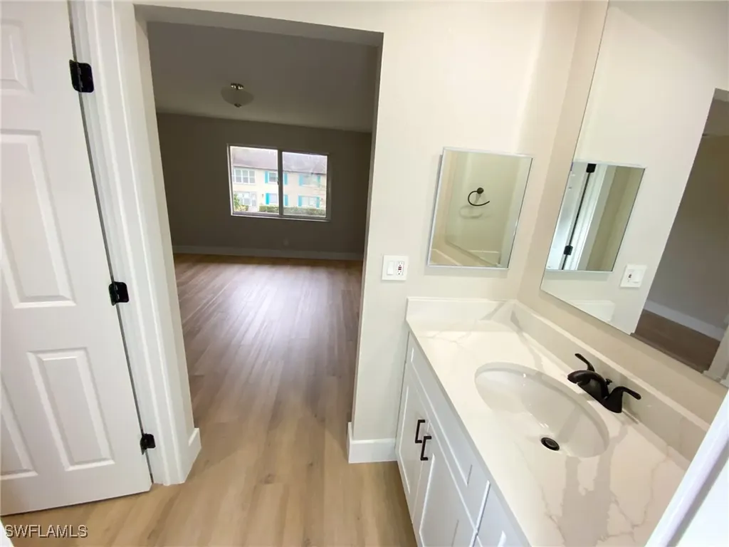 4180 Looking Glass Lane Naples FL 34112