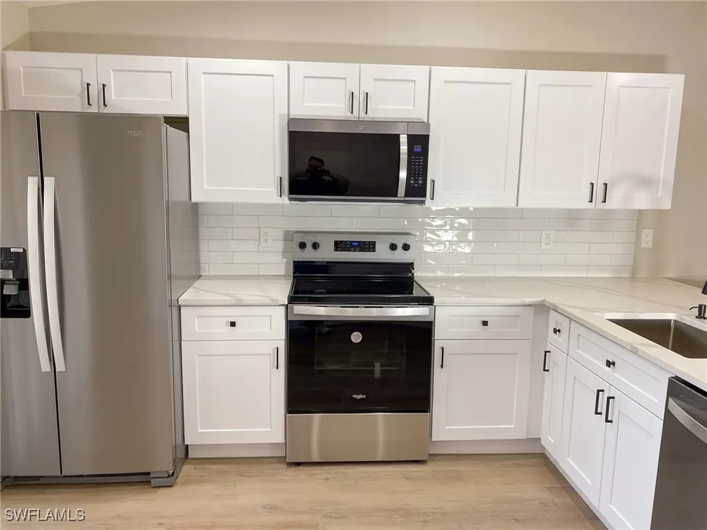 4180 Looking Glass Lane Naples FL 34112