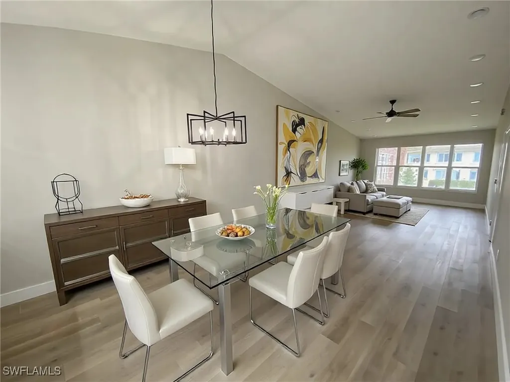 4180 Looking Glass Lane Naples FL 34112