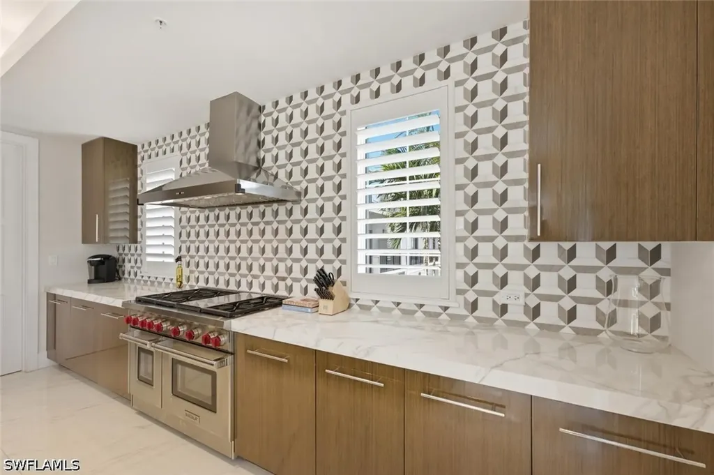 490 5th Street S Naples FL 34102