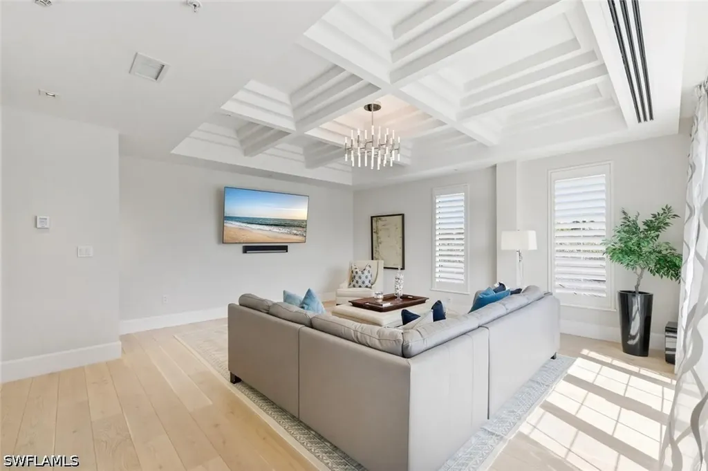 490 5th Street S Naples FL 34102