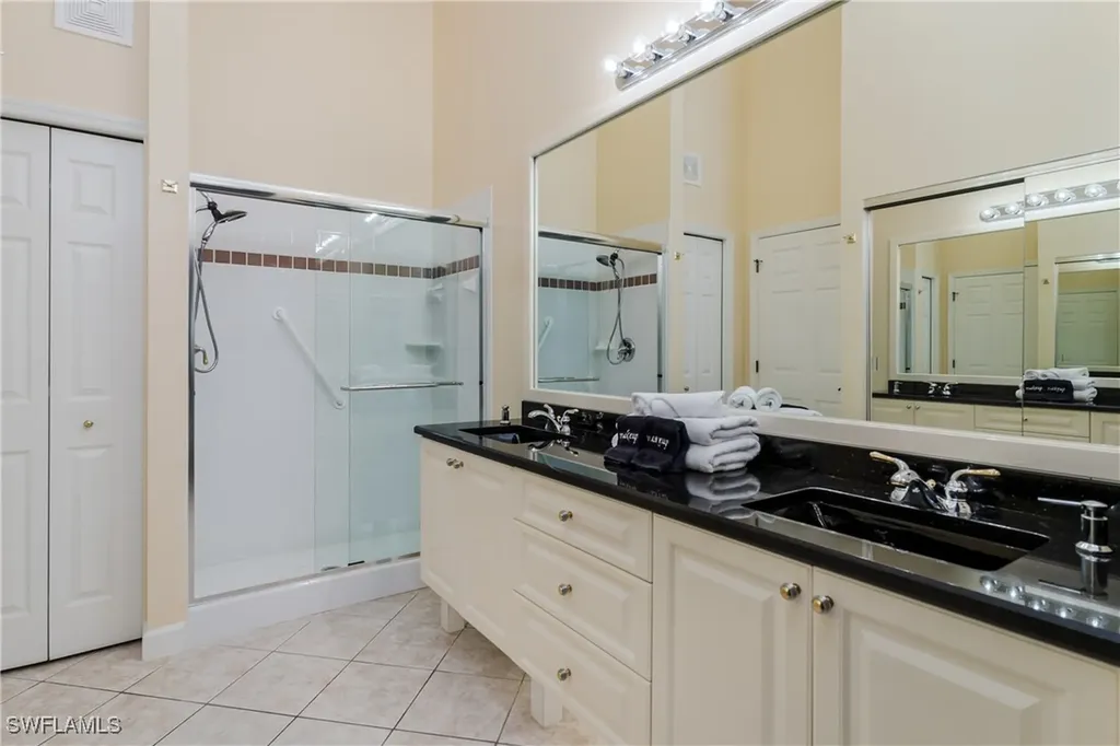 6750 Beach Resort Drive Naples FL 34114