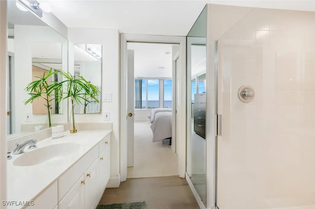6849 Grenadier Boulevard Naples FL 34108