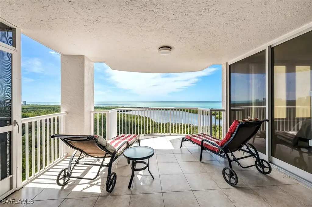6849 Grenadier Boulevard Naples FL 34108