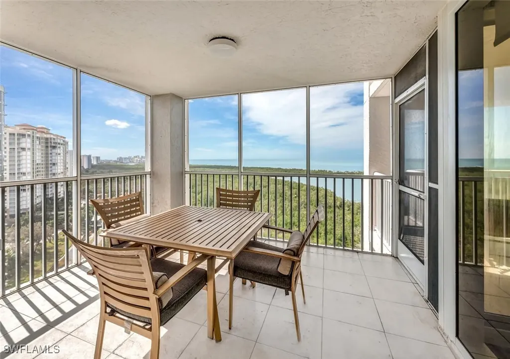 6849 Grenadier Boulevard Naples FL 34108