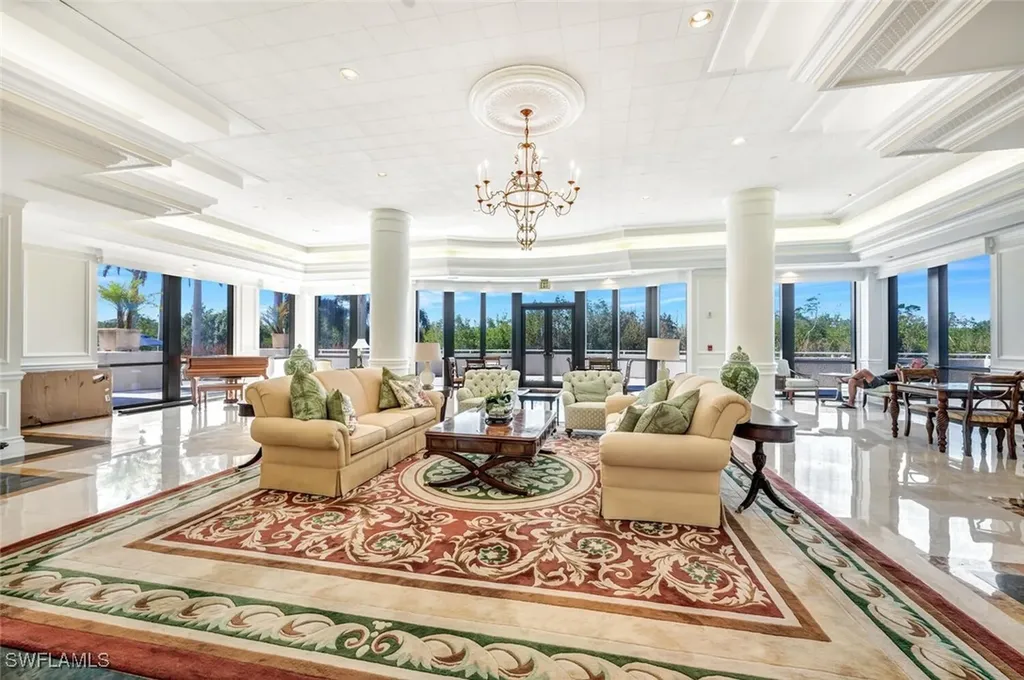 6849 Grenadier Boulevard Naples FL 34108