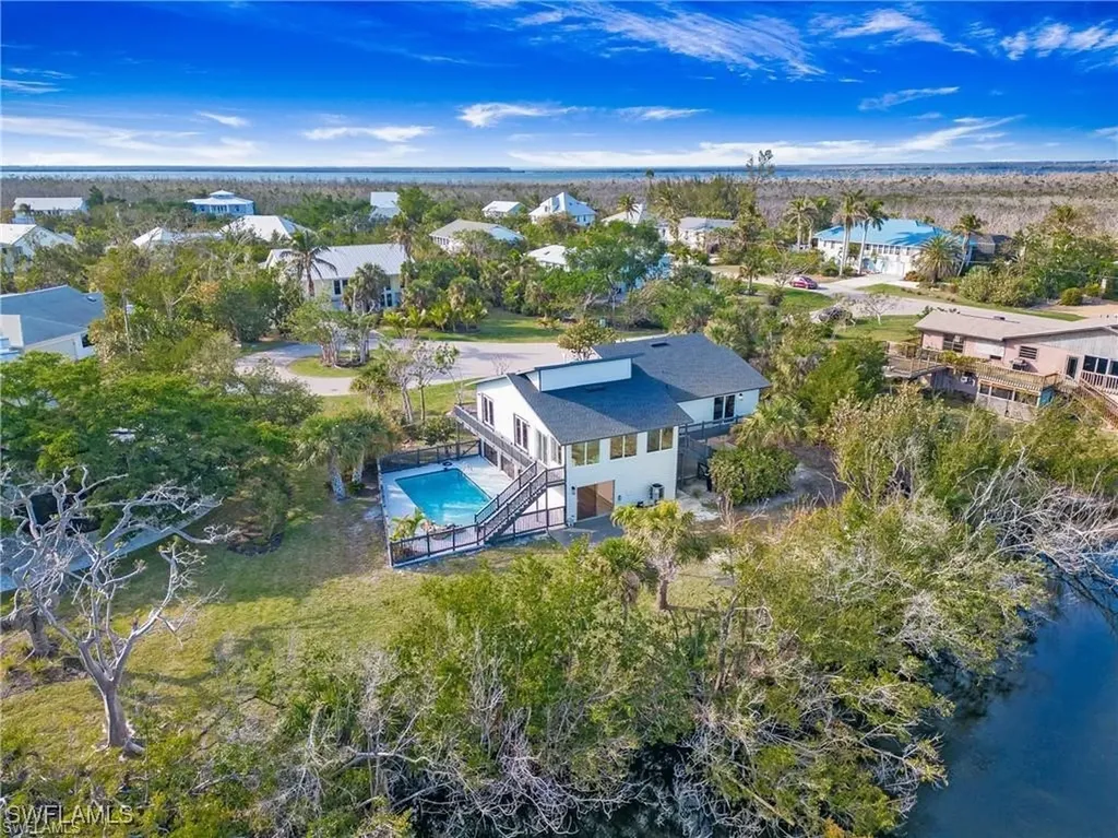 9416 Yucca Court Sanibel FL 33957