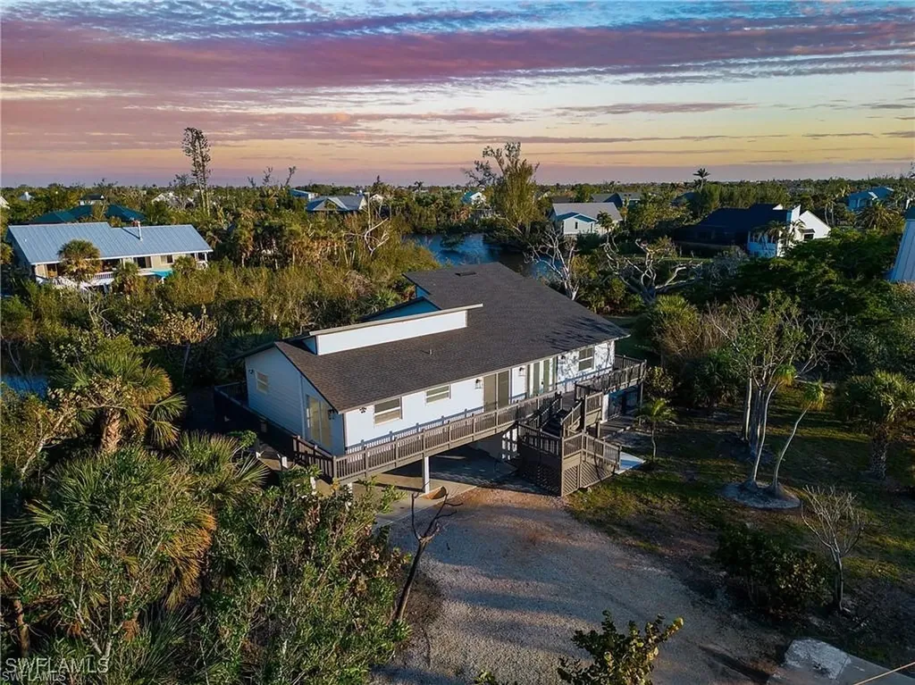 9416 Yucca Court Sanibel FL 33957