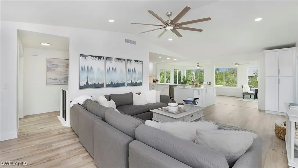 9416 Yucca Court Sanibel FL 33957