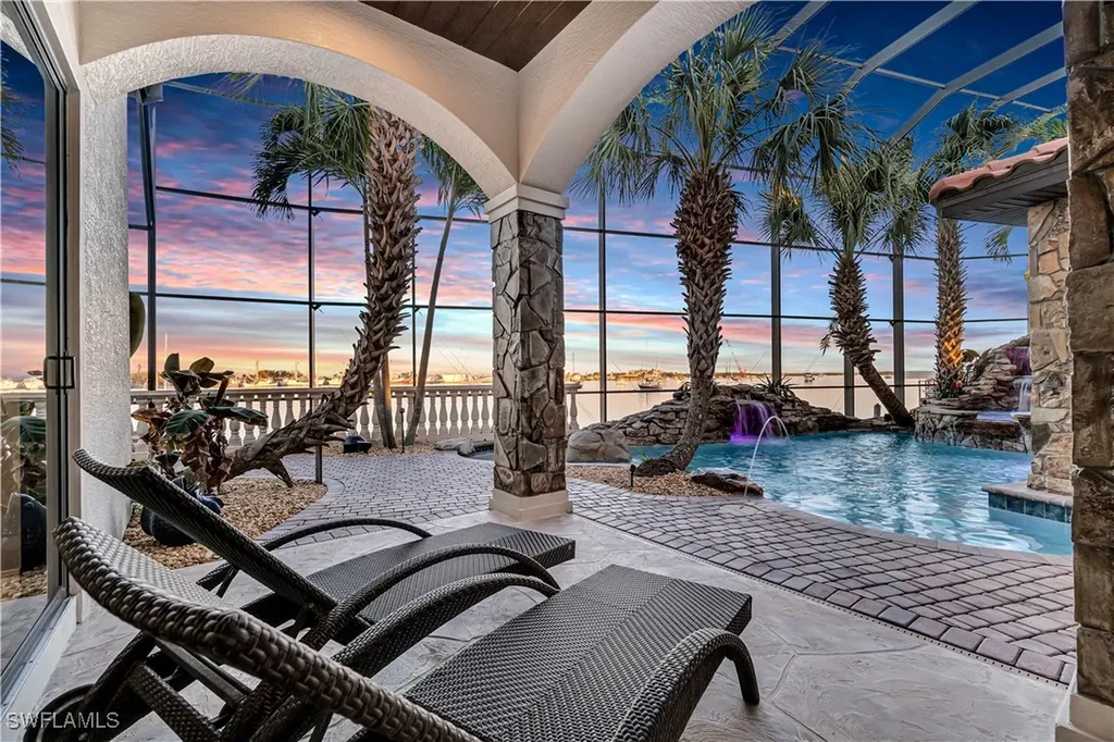 391 Palermo Circle Fort Myers Beach FL 33931