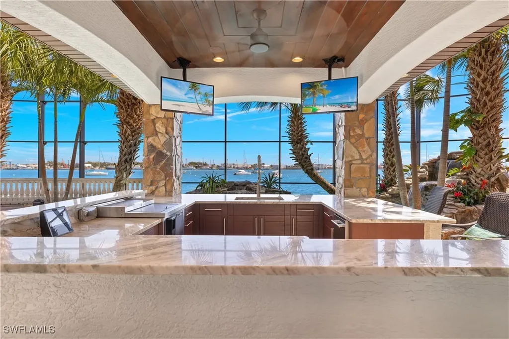 391 Palermo Circle Fort Myers Beach FL 33931