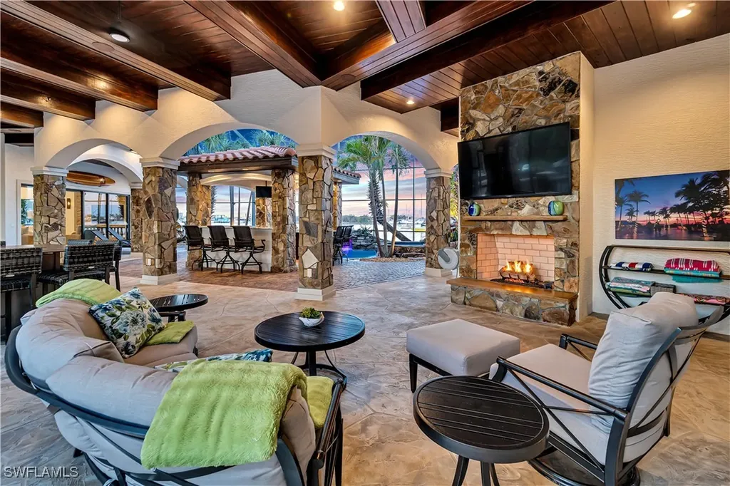 391 Palermo Circle Fort Myers Beach FL 33931