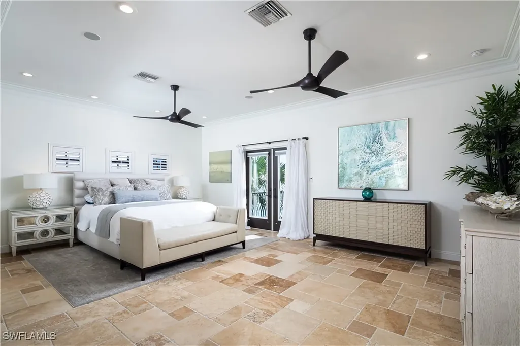 391 Palermo Circle Fort Myers Beach FL 33931