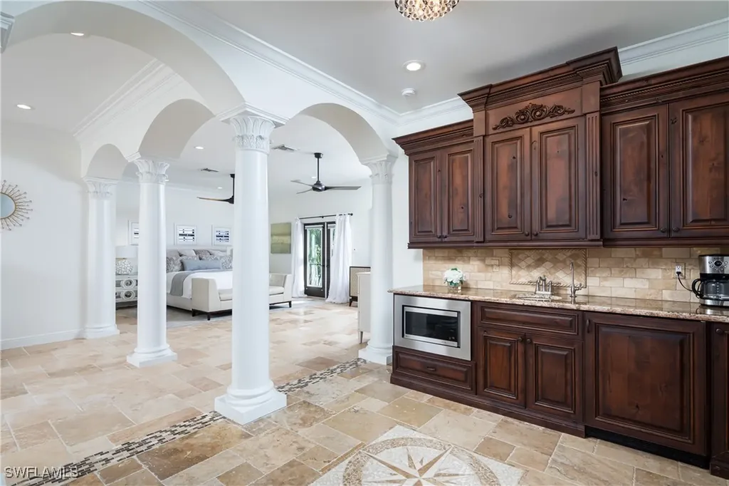 391 Palermo Circle Fort Myers Beach FL 33931