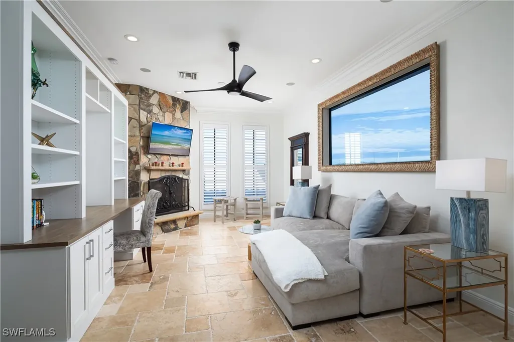 391 Palermo Circle Fort Myers Beach FL 33931