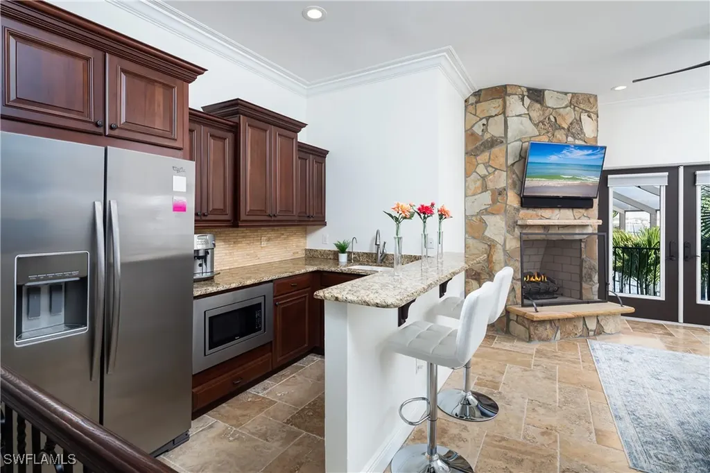 391 Palermo Circle Fort Myers Beach FL 33931