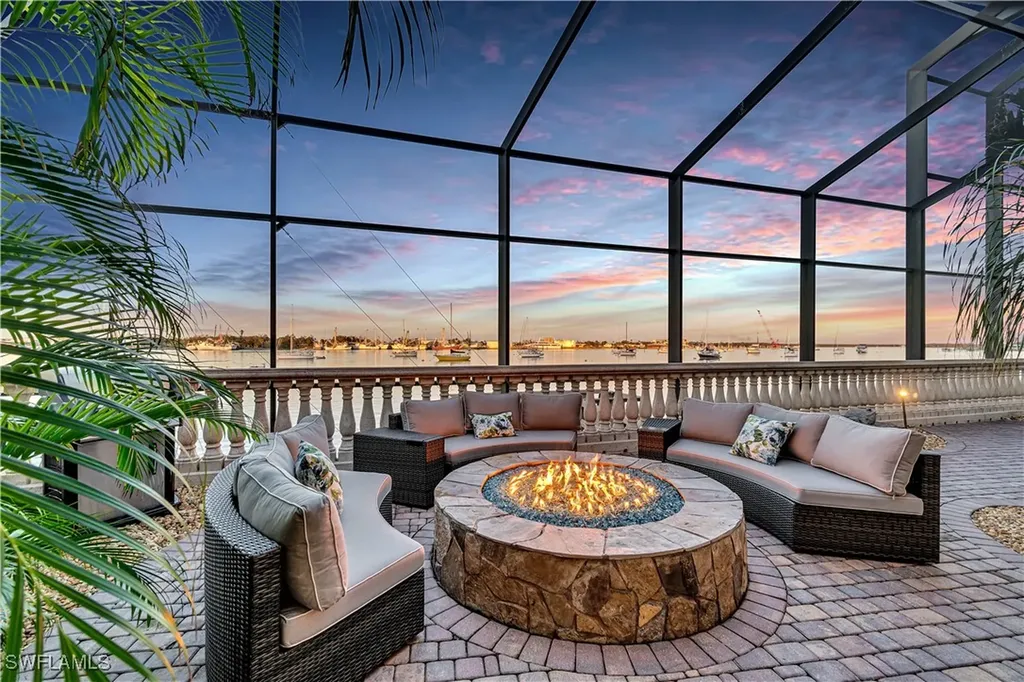 391 Palermo Circle Fort Myers Beach FL 33931