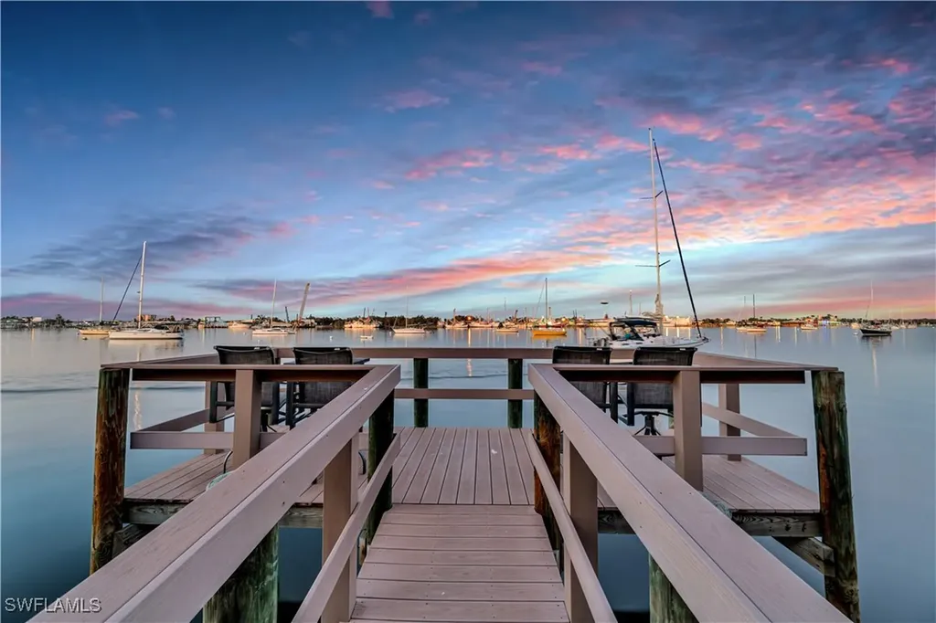 391 Palermo Circle Fort Myers Beach FL 33931