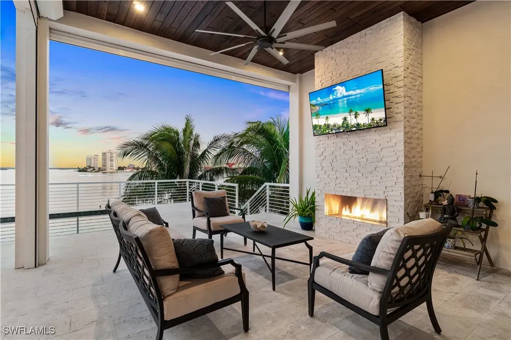 160 Little Carlos Lane Fort Myers Beach FL 33931