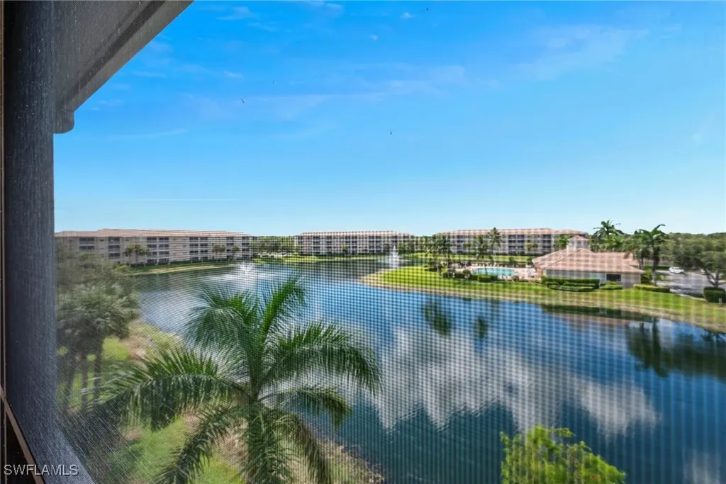 8550 Kingbird Loop Estero FL 33967