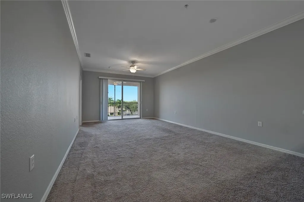 8550 Kingbird Loop Estero FL 33967