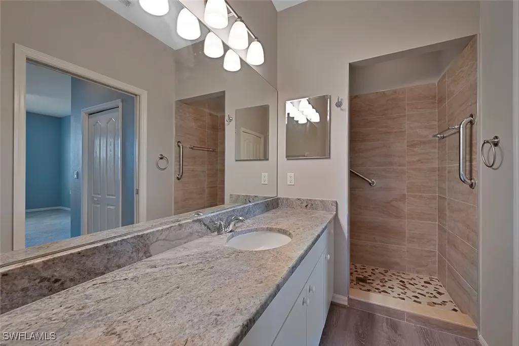 8550 Kingbird Loop Estero FL 33967