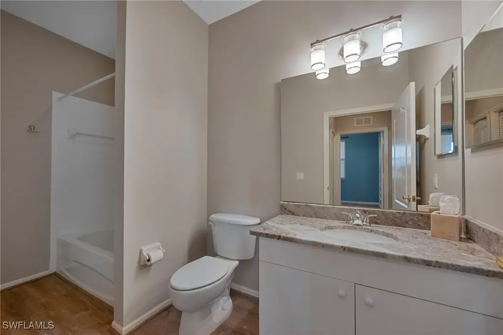 8550 Kingbird Loop Estero FL 33967