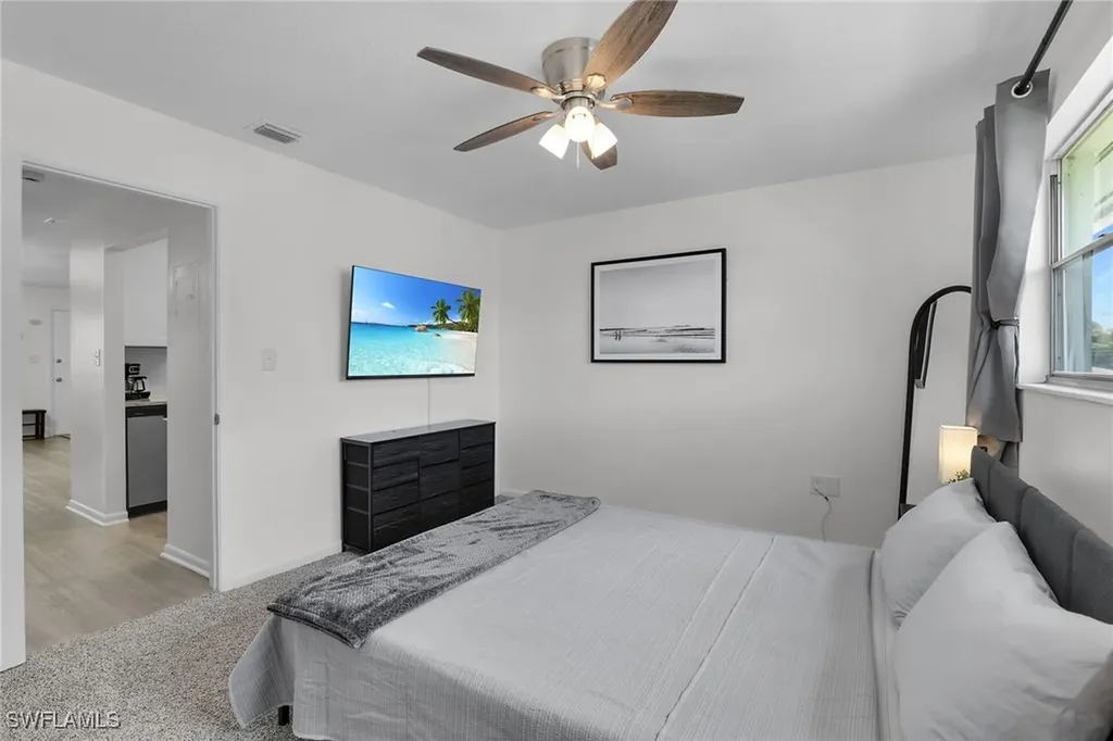 3225 E Riverside Drive Fort Myers FL 33916