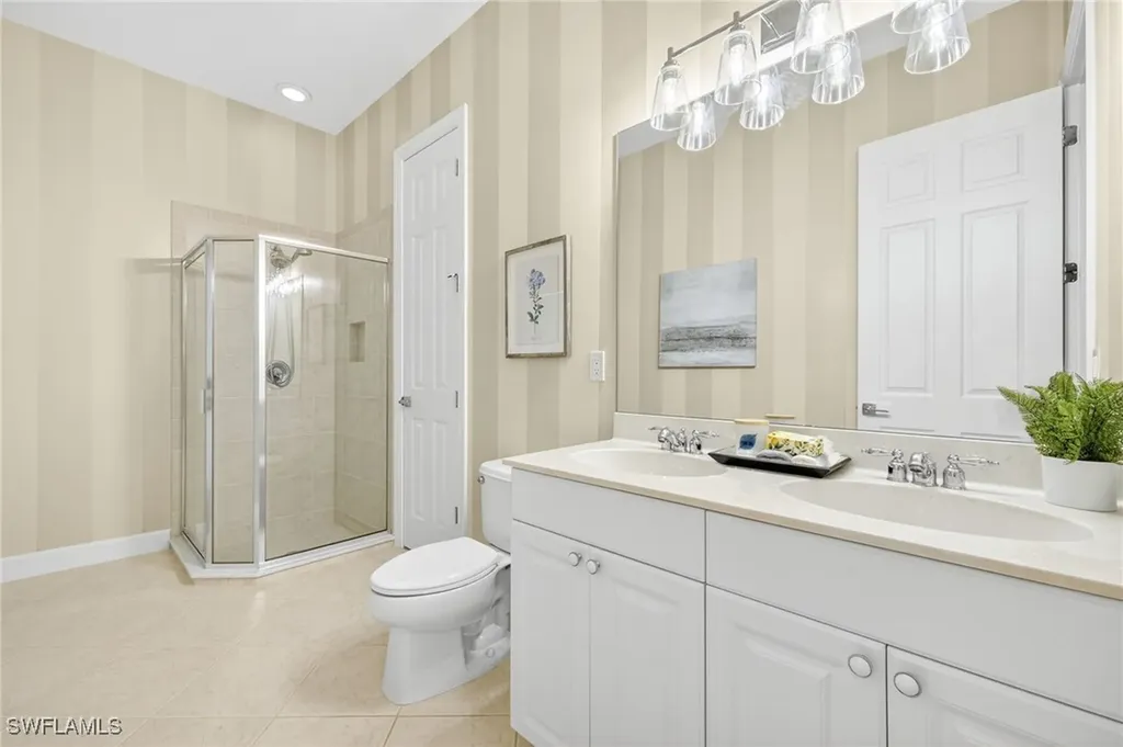 8812 Mustang Island Circle Naples FL 34113