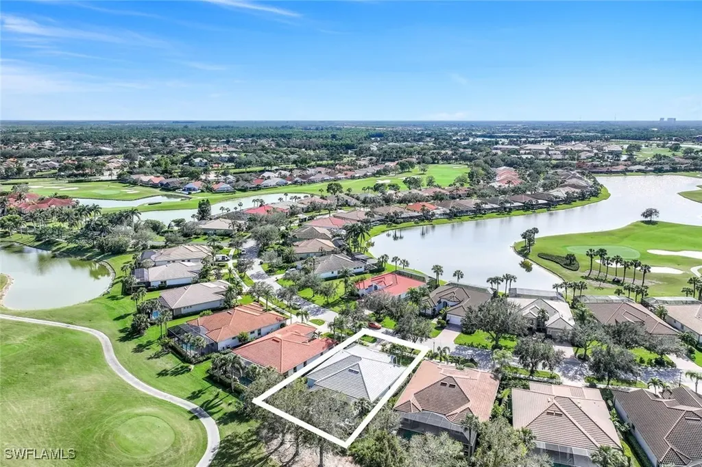8812 Mustang Island Circle Naples FL 34113