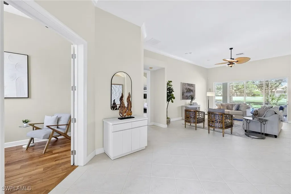 8812 Mustang Island Circle Naples FL 34113